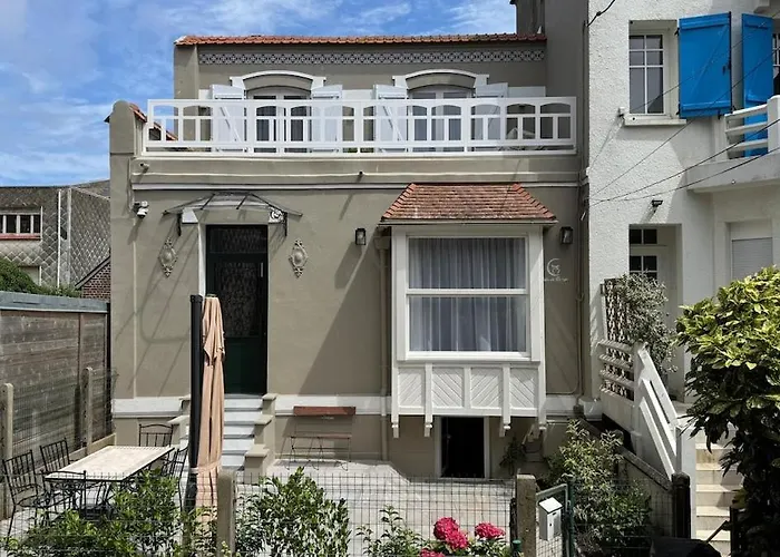 Semesterbostad Luxe-bord De Mer-hyper Centre Art Deco Le Touquet