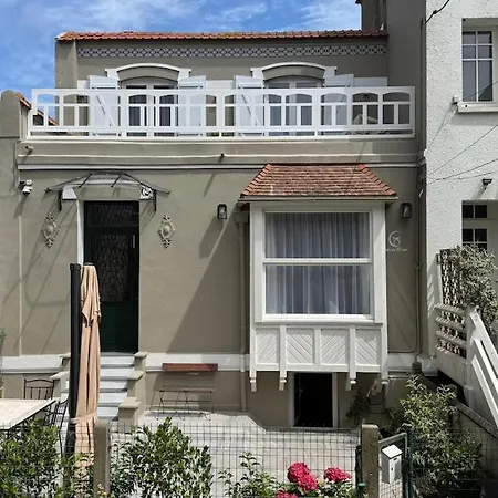 Holiday home Luxe-bord De Mer-hyper Centre Art Deco Le Touquet